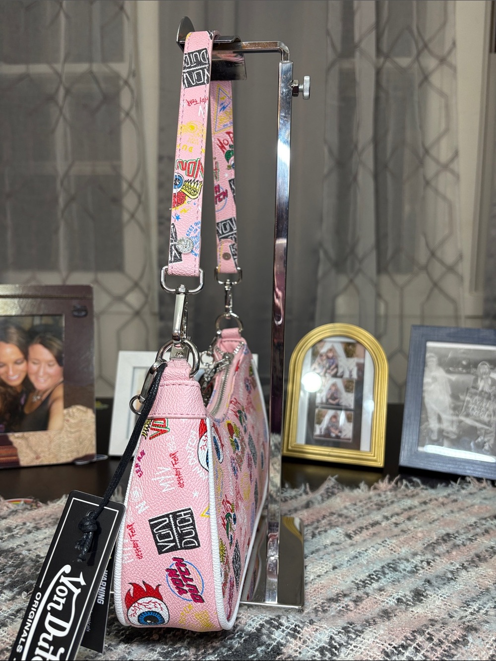 NWT Von Dutch Light Pink Jax Shoulder Bag - Picture 5 of 9